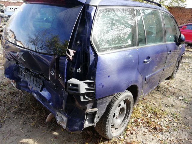 Продавам на части Ситроен С4 Гранд Пикасо, снимка 4 - Автомобили и джипове - 23290470