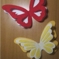 Ръчно изработена покана пеперуда от филц, снимка 2 - Други - 14911192