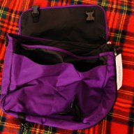 Чанта за лаптоп Eastpak Delegate Messenger чисто нова с етикет спортна чанта през рамо, снимка 6 - Чанти - 15662830