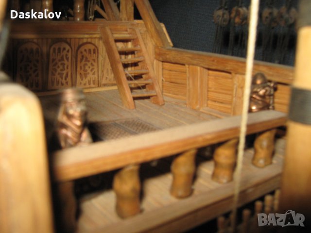 Продавам дървен макет на кораб-Санта Мария, снимка 8 - Декорация за дома - 26142472