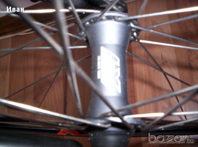 Продавам мъжки алуминиев сити байк Specialized - Sirius, снимка 11 - Велосипеди - 16210861