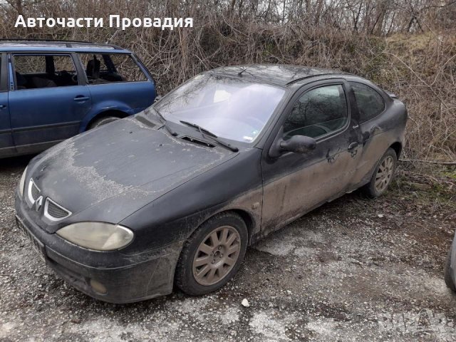 Рено Меган 1,8 16 V 2002 г на части, снимка 2 - Автомобили и джипове - 24663103