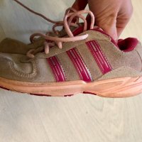 Adidas Детски маратонки за момиче, снимка 4 - Детски маратонки - 25311081