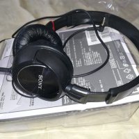 sony headphones-черни и нови, снимка 2 - Слушалки и портативни колонки - 21677144