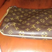 Дамска чанта Louis Vuitton, снимка 8 - Чанти - 25912213