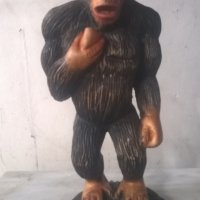 дървена статуетка-горила, снимка 1 - Антикварни и старинни предмети - 24631676