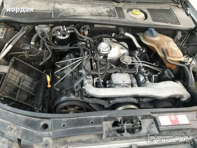 Ауди А6 Audi A6 99г комби 2.5тди автоматик фейслифт само на части, снимка 8 - Автомобили и джипове - 21391532