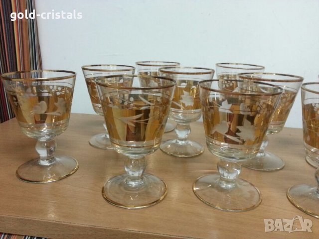 Стари стъклени чаши  с позлата и гравирани , снимка 7 - Антикварни и старинни предмети - 22193385