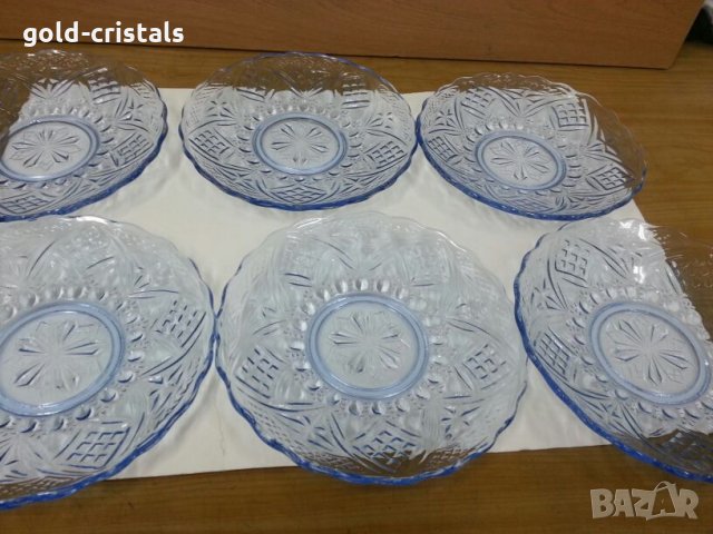 Стъклени чинии и поднос цветно синьо стъкло, снимка 5 - Антикварни и старинни предмети - 26194372