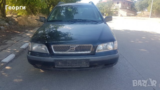 Volvo V40 1.8 На Части, снимка 3 - Автомобили и джипове - 21690033