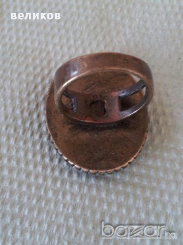 Стар бронзов масивен пръстен добре запазен за времето си , снимка 3 - Антикварни и старинни предмети - 12630383