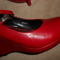 Дамски червени обувки Riccardo Farini, снимка 6 - Дамски ежедневни обувки - 25506821