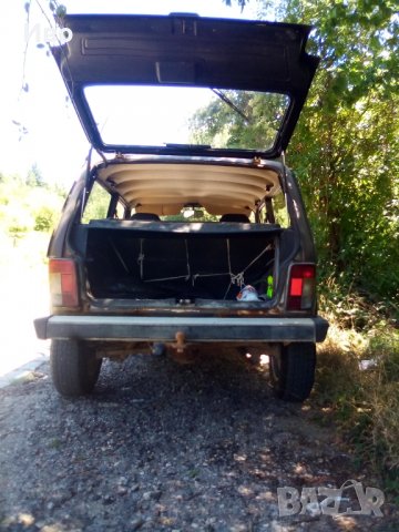 На части Лада 21213Нива 1.7Карбуратор,2000г,81600км(Реални)!, снимка 1