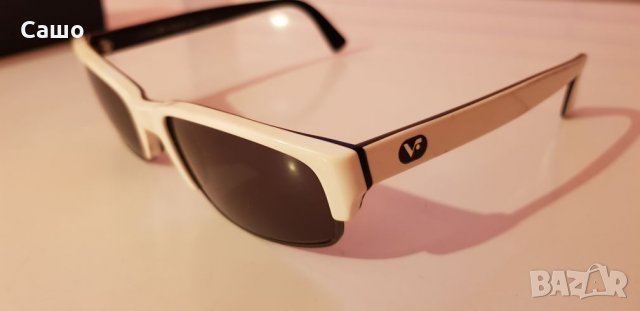 Слънчеви очила Vogue оригинални , снимка 3 - Слънчеви и диоптрични очила - 21817636