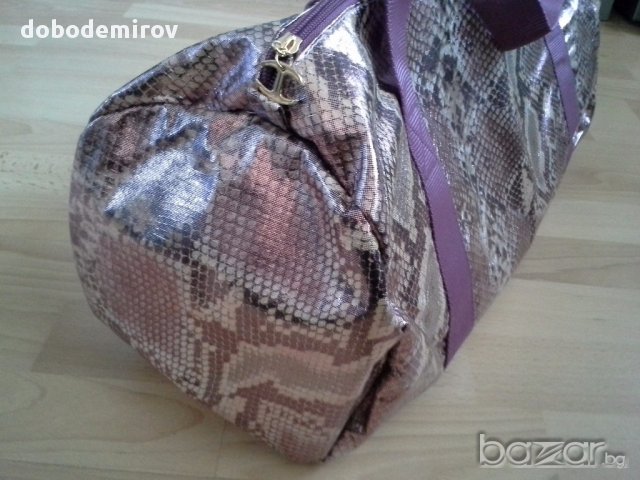Нов дамски сак ROBERTO CAVALLI - JUST CAVALLI SNAKESKIN оригинал, снимка 4 - Сакове - 12985074