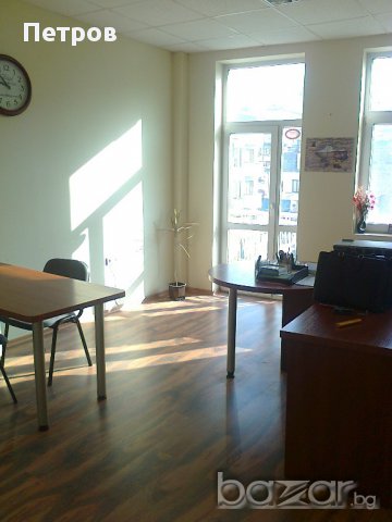 Идеален офис на супер място в центъра на Габрово, снимка 7 - Офиси - 11508870