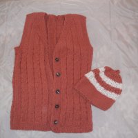 Ръчно плетени дрехи, снимка 6 - Шапки, шалове и ръкавици - 19643633