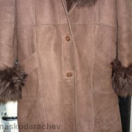 Дълъг дамски кожен кожух (палто), снимка 9 - Палта, манта - 11873393