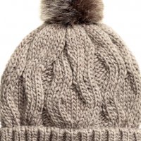 Топла шапка H&M, снимка 1 - Шапки - 20413466