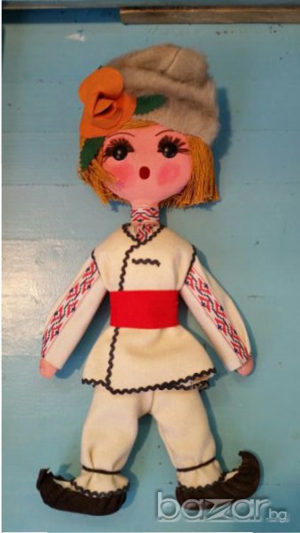Ръчно изработена кукла от дърво., снимка 1