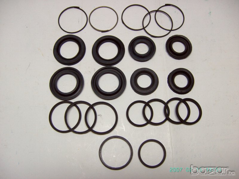 Ремонтен к-т уплътнители за преден дисков спирачен механизъм на москвич, снимка 1