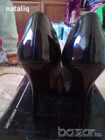 Дамски отворени обувки, снимка 4 - Дамски обувки на ток - 21305623