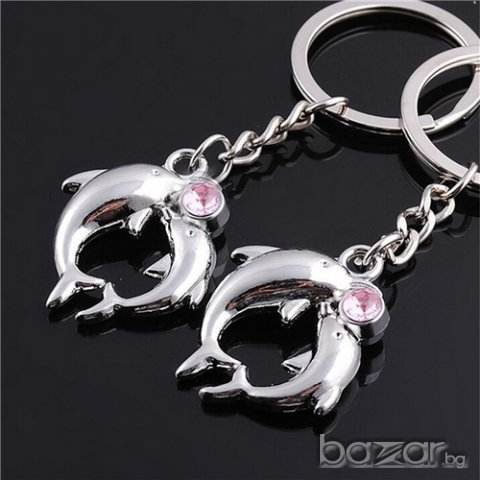 🐟 Ключодържател Двойка Делфини с розов кристал, снимка 3 - Други - 21447704