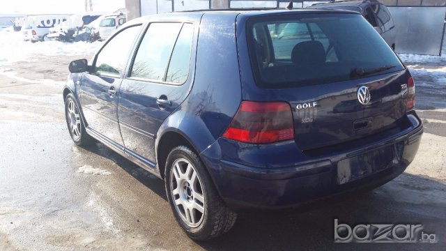 VW Golf 1.9 TDI 110, снимка 8 - Автомобили и джипове - 17962405