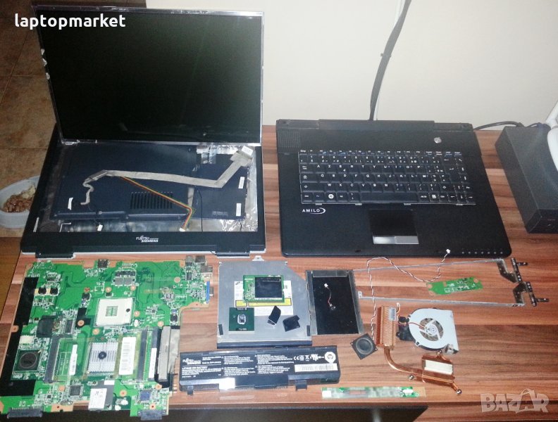 FS Amilo Li 1705 на части, снимка 1