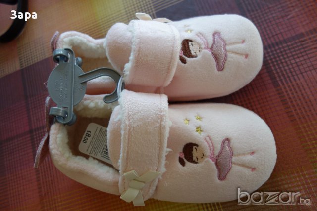 нови пантофи Mothercare, 34ти номер, снимка 3 - Бебешки обувки - 17205034