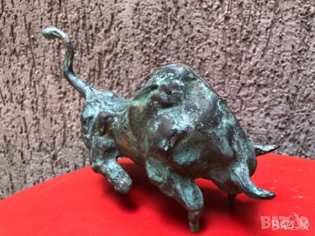 Пластика бик/бронз, снимка 2 - Антикварни и старинни предмети - 22905672