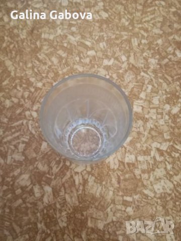 Неупотребявани стъклени чаши, снимка 2 - Чаши - 25031865