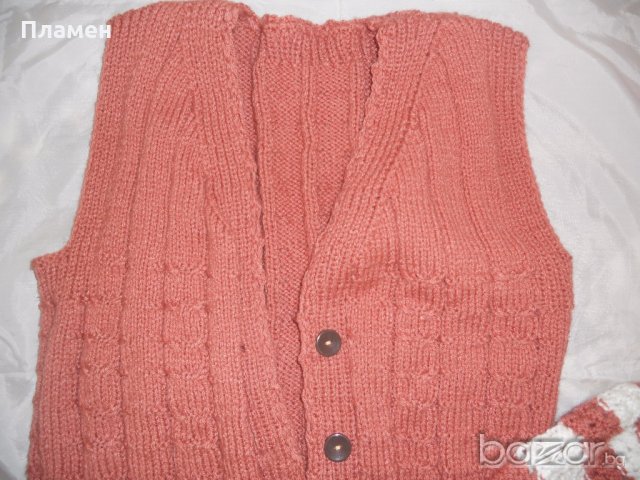 Ръчно плетени дрехи, снимка 7 - Шапки, шалове и ръкавици - 19643633