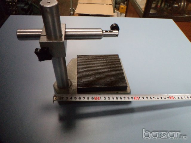 стойка за индикаторен часовник