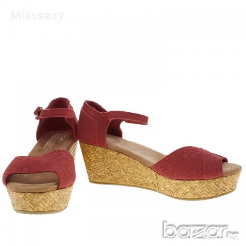 ПРОМО 🍊 TOMS 36 и 37 номер 🍊 Дамски сандали от ест. велур с 3/6 см платформа нови с кутия, снимка 4 - Сандали - 18444481