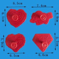Сърце Роза Love стрела диамант 4 пластмасови релефни резци форми с бутало за тесто фондан сладки , снимка 2 - Форми - 24874370