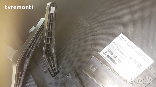 ТВ стойка SAMSUNG UE48J5000AW, снимка 3 - Стойки, 3D очила, аксесоари - 24874506