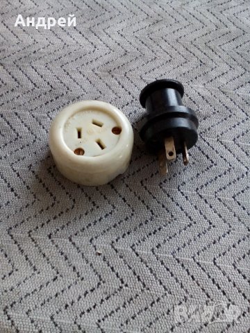 Стар щепсел и контакт, снимка 4 - Антикварни и старинни предмети - 23537529