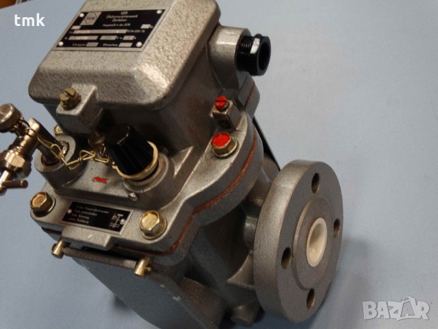 предпазно газово реле Бухголц VEB BF 25/10 6 RGW 250-76 monitoring relay for tap changer, снимка 2 - Резервни части за машини - 23981659