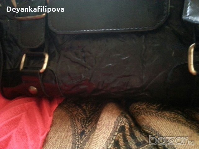 Черна дамска чанта -релефна и гладка кожа., снимка 5 - Чанти - 21332512