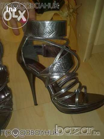 Carlotte Russe - стилна обувка, снимка 1 - Дамски обувки на ток - 11202146