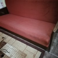 Ретро диван, снимка 4 - Дивани и мека мебел - 25519114