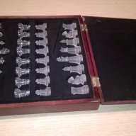 Нов стъклен шах в красива дървена кутия-внос швеицария, снимка 11 - Антикварни и старинни предмети - 16433354