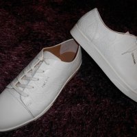 Calvin Klein Women's Imilia Nappa Leather Low-Top Sneakers, White , снимка 8 - Дамски ежедневни обувки - 19446914