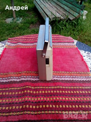 Старо радио,радиоприемник UNITRA ALICJA, снимка 5 - Антикварни и старинни предмети - 25575224