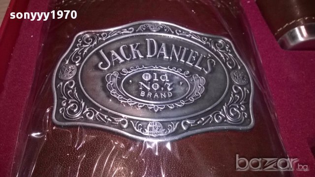 Jack daniels нов подаръчен комплект-24/18/4см-внос швеицария, снимка 5 - Антикварни и старинни предмети - 16341229