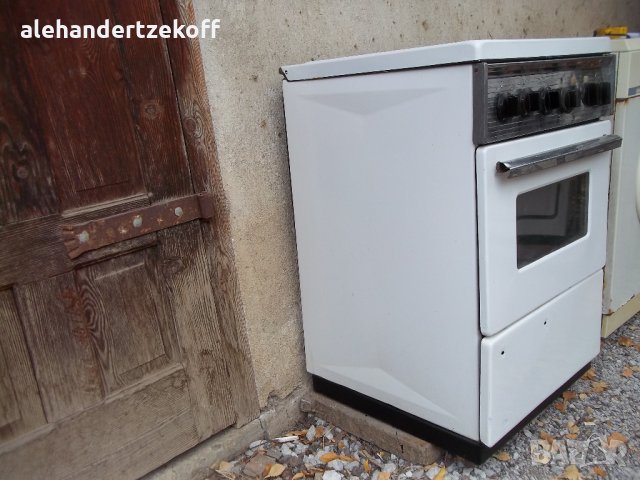 Ретро готварска емайлирана печка , снимка 6 - Печки, фурни - 23579132