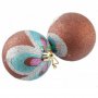 Декоративни топки за окачване на елха в блестящи наситени цветове. 