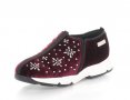 ПРОМО 🍊 GUESS № 39 и 40 🍊 Дамски обувки/кецове в цвят бордо с камъни нови с кутия, снимка 2