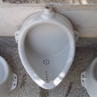 Порцеланов писоар за стенен монтаж тоалетно казанче мивка ботуш коляно, снимка 3 - Строителни материали - 20128708